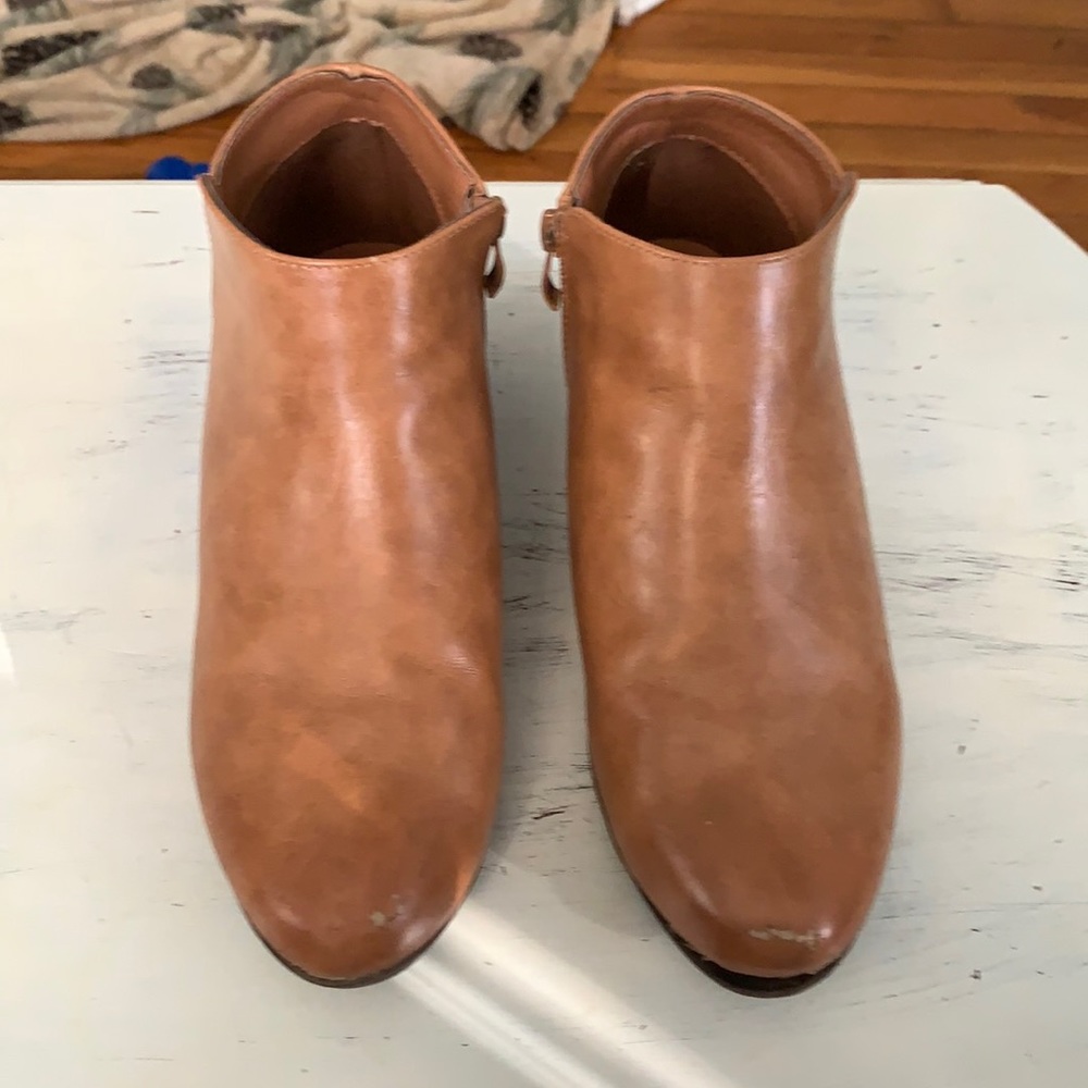Ankle boots